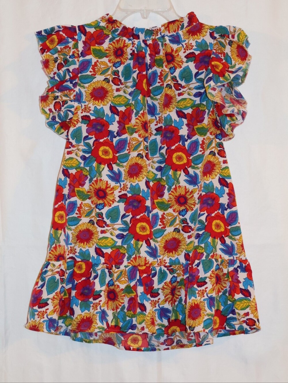 Shop The Mint Bold Moves White Floral Blouse Designed By Jodifl.